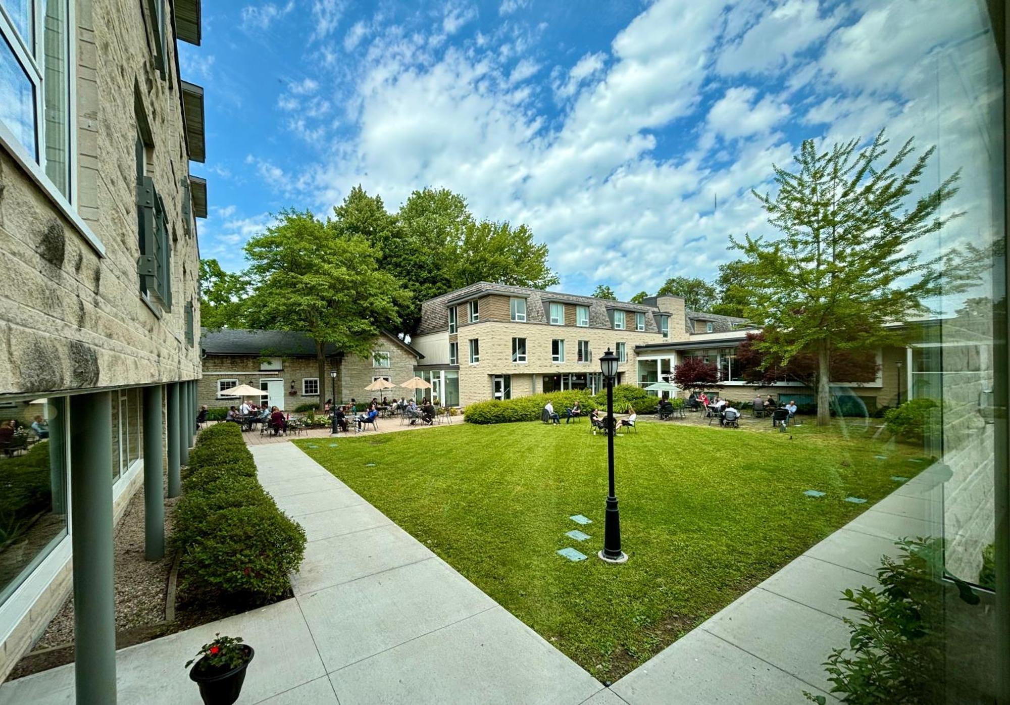 Donald Gordon Hotel And Conference Centre Kingston Exterior photo